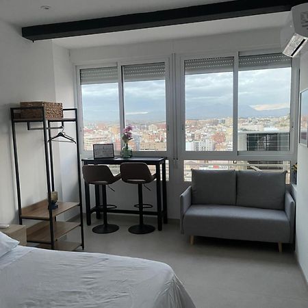 Sky Views Studio In City Centre Alicante Buitenkant foto