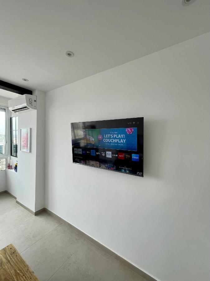 Sky Views Studio In City Centre Alicante Buitenkant foto