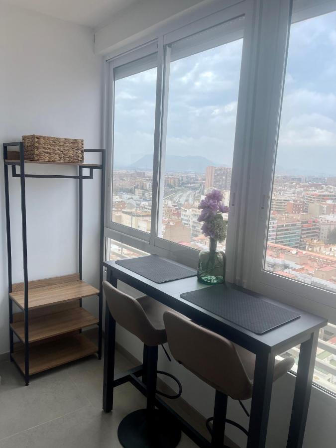 Sky Views Studio In City Centre Alicante Buitenkant foto